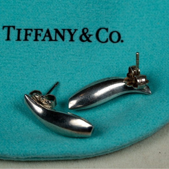 Tiffany & Co. Frank Gehry Nature Fish Stud Earrings - Picture 2 of 6